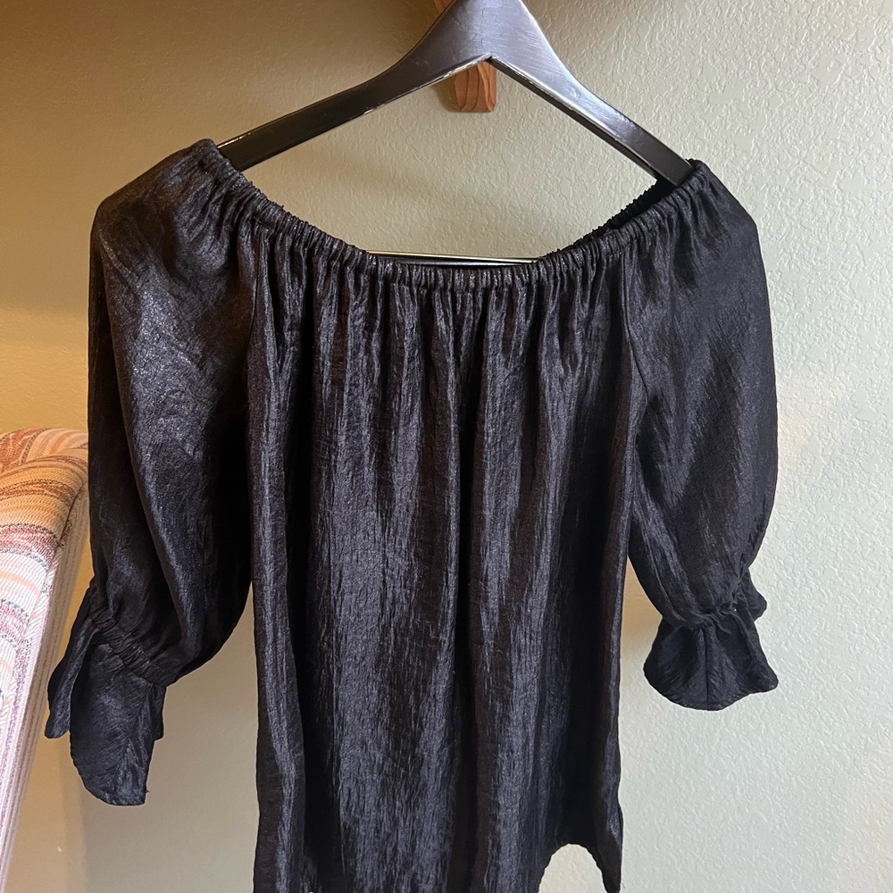 Lucky Brand Elegant Black Off-Shoulder Women's Shiny Top